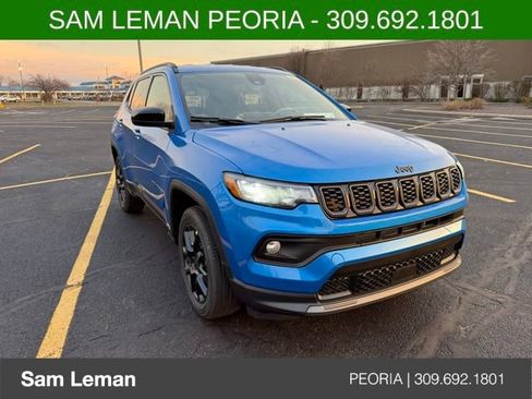 New 2026 Jeep Compass Latitude image 2