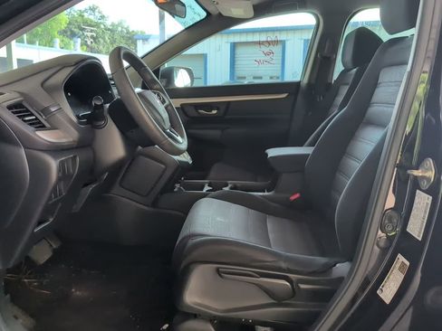 Used 2019 Honda CR-V LX image 7