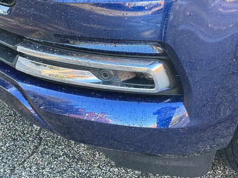 Certified 2025 Nissan Armada Platinum Reserve image 5