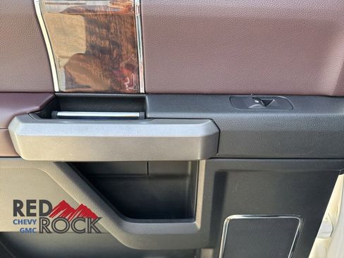 Used 2017 Ford F150 Platinum w/ Trailer Tow Package image 20