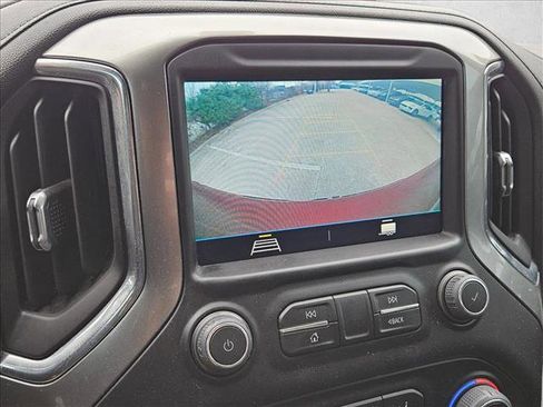 Used 2021 Chevrolet Silverado 1500 LT Trail Boss w/ Bed Protection Package image 14