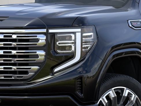New 2026 GMC Sierra 1500 Denali w/ Denali Reserve Package AWD/4WD image 10