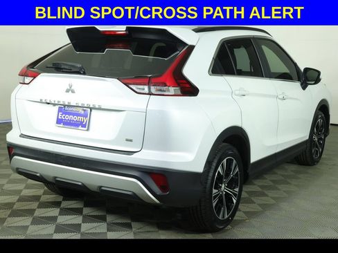 Used 2022 Mitsubishi Eclipse Cross SE FWD image 6