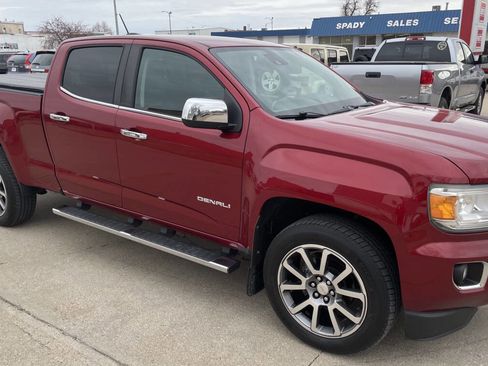 Used 2018 GMC Canyon Denali image 1