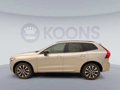 New 2025 Volvo XC60 B5 Core w/ Climate Package image 2