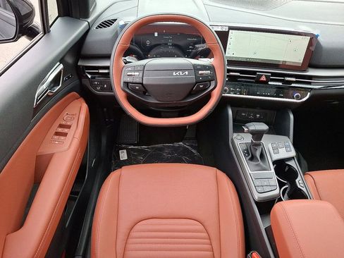 New 2026 Kia Sportage SX image 7