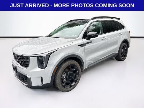 Used 2024 Kia Sorento SX image 3