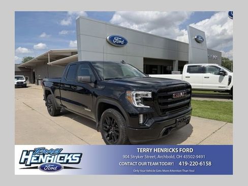 Used 2021 GMC Sierra 1500 Elevation w/ X31 Off-Road Package AWD/4WD image 1