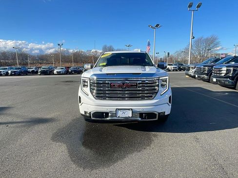 Used 2023 GMC Sierra 1500 Denali w/ Technology Package image 2
