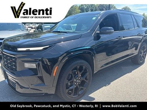 Used 2024 Chevrolet Traverse RS w/ LPO, Floor Liner Package AWD/4WD image 1