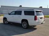 Used 2019 Chevrolet Suburban LT image 4