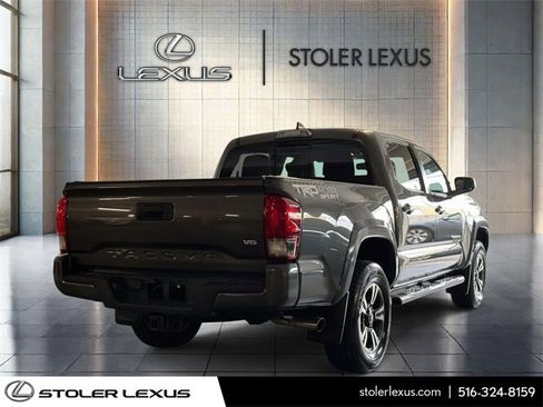 Used 2017 Toyota Tacoma SR5 image 4