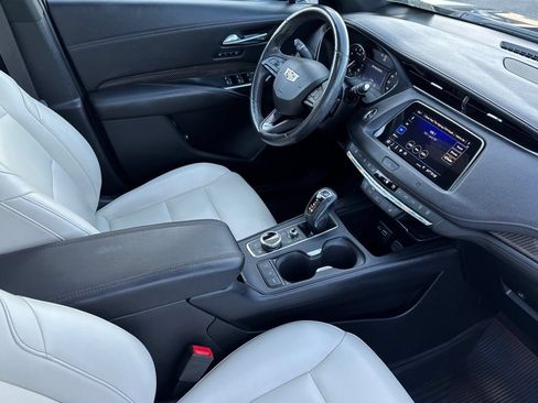 Certified 2019 Cadillac XT4 Sport w/ Cold Weather Package AWD/4WD image 18
