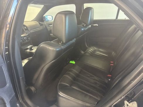 Used 2014 Chrysler 300 S image 15