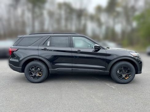 Used 2026 Ford Explorer Tremor w/ Tremor Ultimate Package AWD/4WD image 9