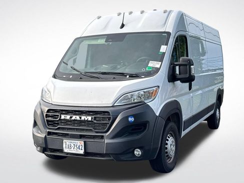 Used 2026 RAM ProMaster 2500 w/ Convenience Group FWD image 6