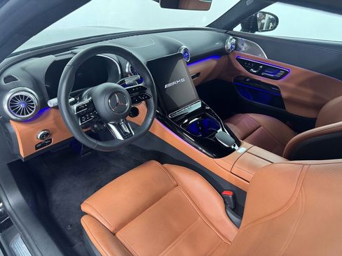 Used 2022 Mercedes-Benz SL 55 AMG 4MATIC image 10