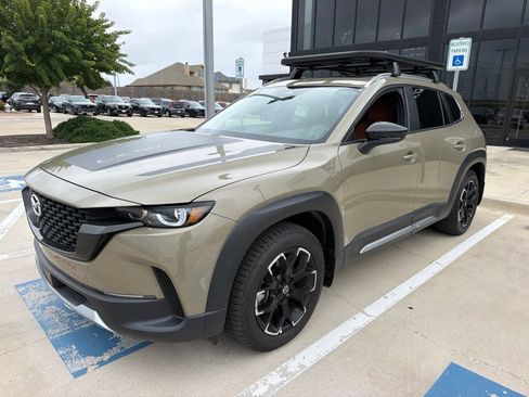 Used 2025 MAZDA CX-50 Meridian Edition w/ Apex Package AWD/4WD image 15