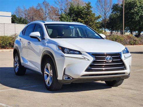 Used 2017 Lexus NX 200t FWD image 3