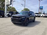 New 2025 Jeep Grand Cherokee Altitude image 3