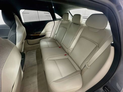 Used 2024 Lucid Air Touring AWD/4WD image 28