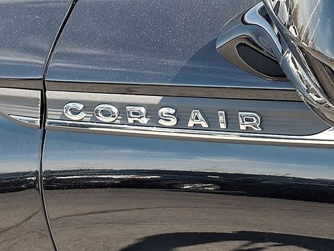 Certified 2023 Lincoln Corsair AWD image 32