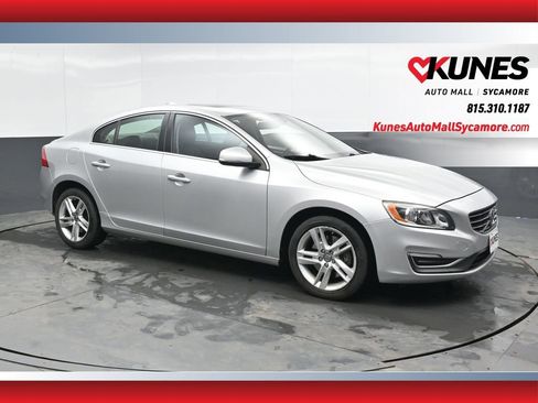 Used 2014 Volvo S60 T5 image 1
