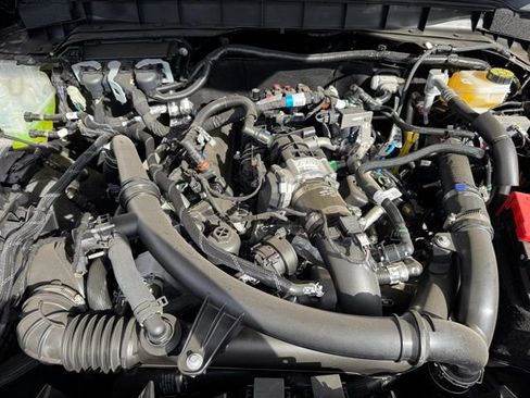 New 2025 Ford Bronco Badlands image 25