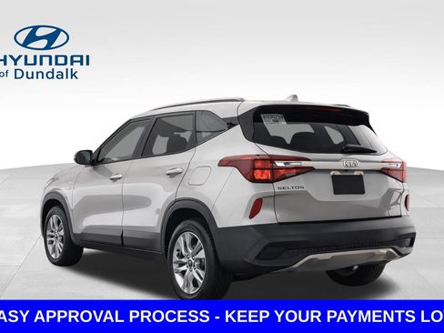 Used 2022 Kia Seltos LX AWD/4WD image 5