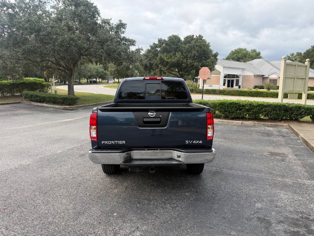 Used 2017 Nissan Frontier SV AWD/4WD image 9