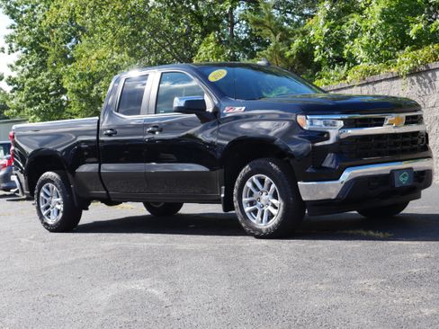 Certified 2023 Chevrolet Silverado 1500 LT w/ Z71 Off-Road Package AWD/4WD image 10