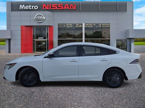 New 2026 Nissan Sentra SV image 3