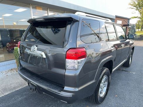 Used 2013 Toyota 4Runner SR5 w/ Convenience Pkg AWD/4WD image 3