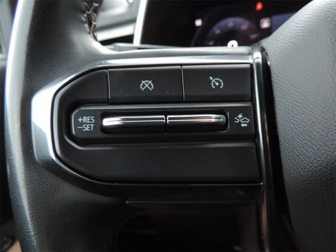 Certified 2024 GMC Canyon AT4 w/ Technology Package image 22