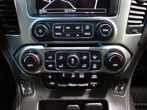 Used 2017 Chevrolet Tahoe LT AWD/4WD image 19