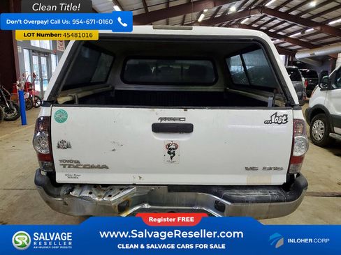 Used 2014 Toyota Tacoma 4x4 Double Cab w/ SR5 Package image 8