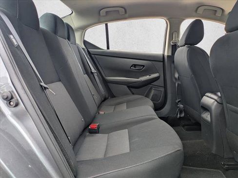 Used 2024 Nissan Sentra SV image 14