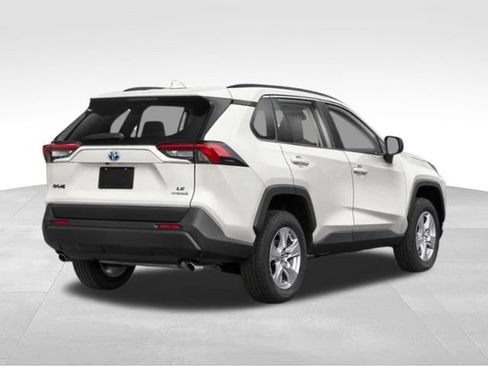 Used 2024 Toyota RAV4 SE AWD/4WD image 34