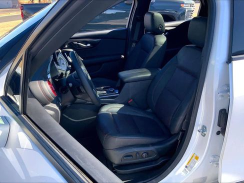 Certified 2025 Chevrolet Blazer RS w/ Enhanced Convenience Package image 8