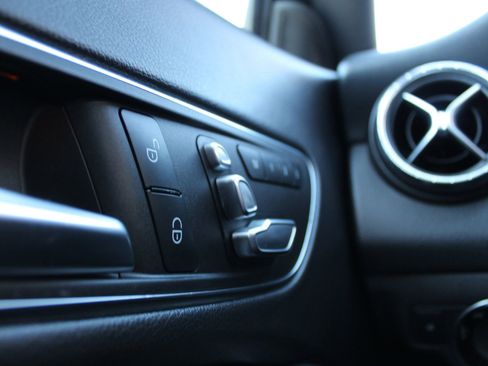 Used 2019 Mercedes-Benz CLA 250 CLA 250 Coupe 4D image 32