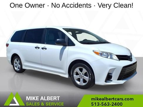 Used 2020 Toyota Sienna L FWD image 1