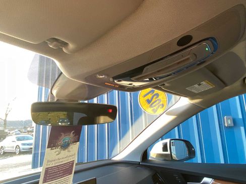 Used 2021 Audi Q5 Premium Plus image 27