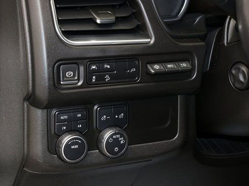 Certified 2021 Chevrolet Suburban High Country image 29