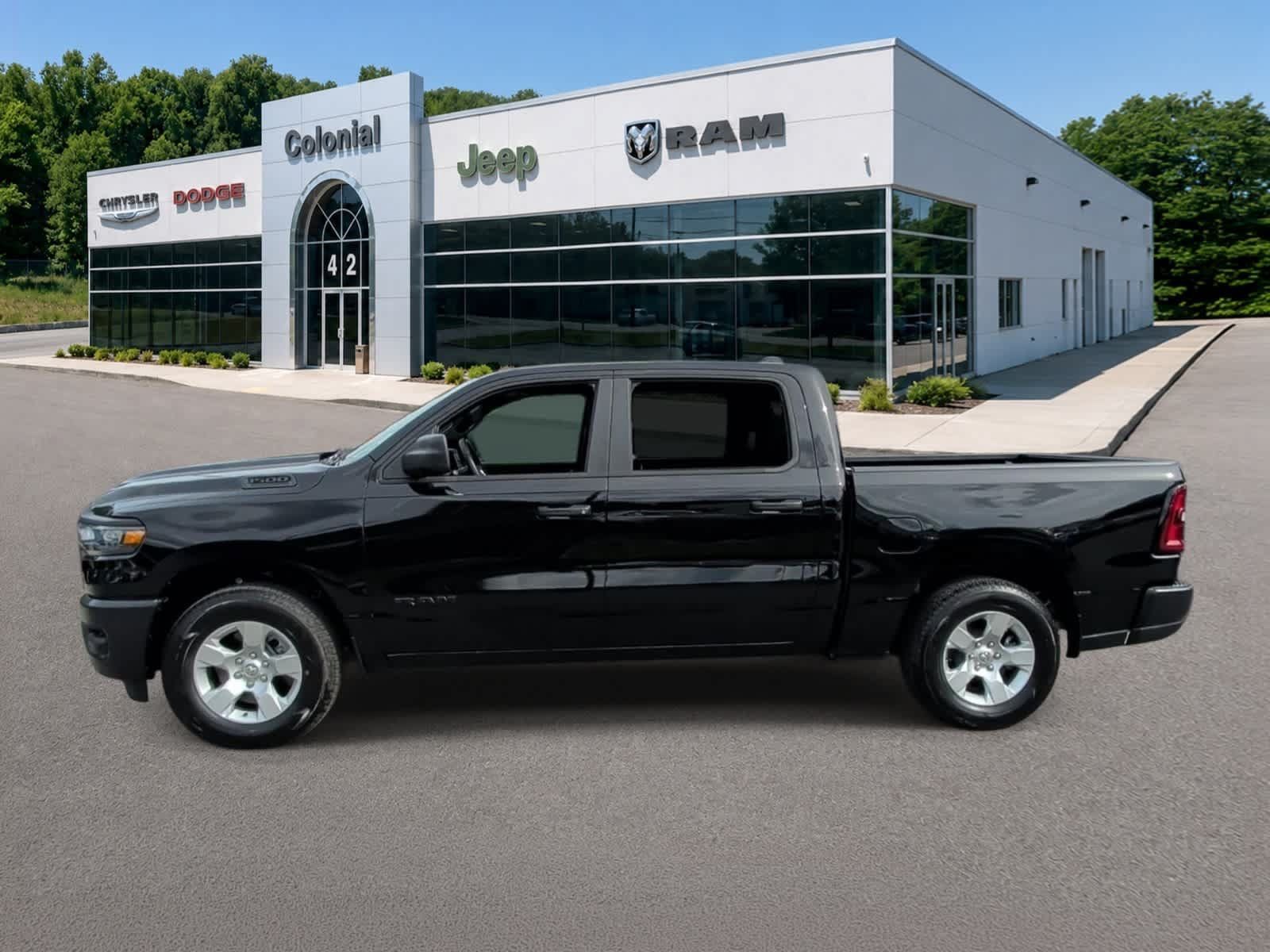 Used 2026 RAM 1500 Tradesman AWD/4WD image 3