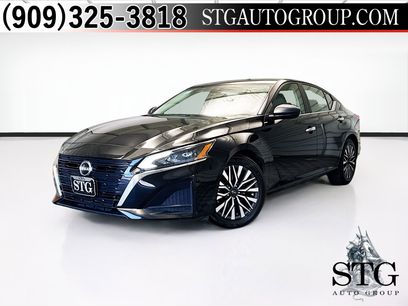 Used 2024 Nissan Altima 2.5 SV