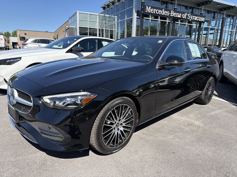 Used 2026 Mercedes-Benz C 300 4MATIC Sedan image 4