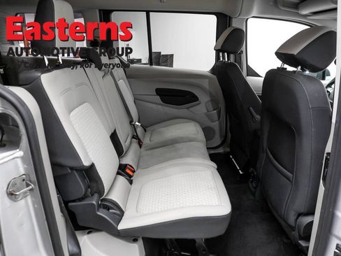 Used 2022 Ford Transit Connect XLT FWD image 22