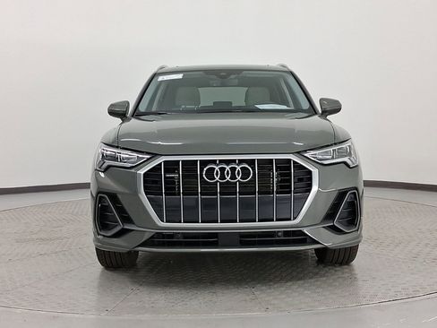 Used 2025 Audi Q3 2.0T Premium w/ Convenience Package image 6