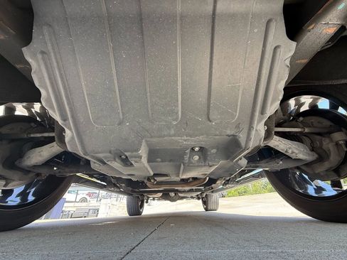 Used 2019 Cadillac Escalade Platinum image 88