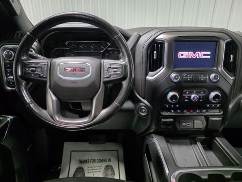 Used 2019 GMC Sierra 1500 AT4 w/ AT4 Preferred Package AWD/4WD image 9